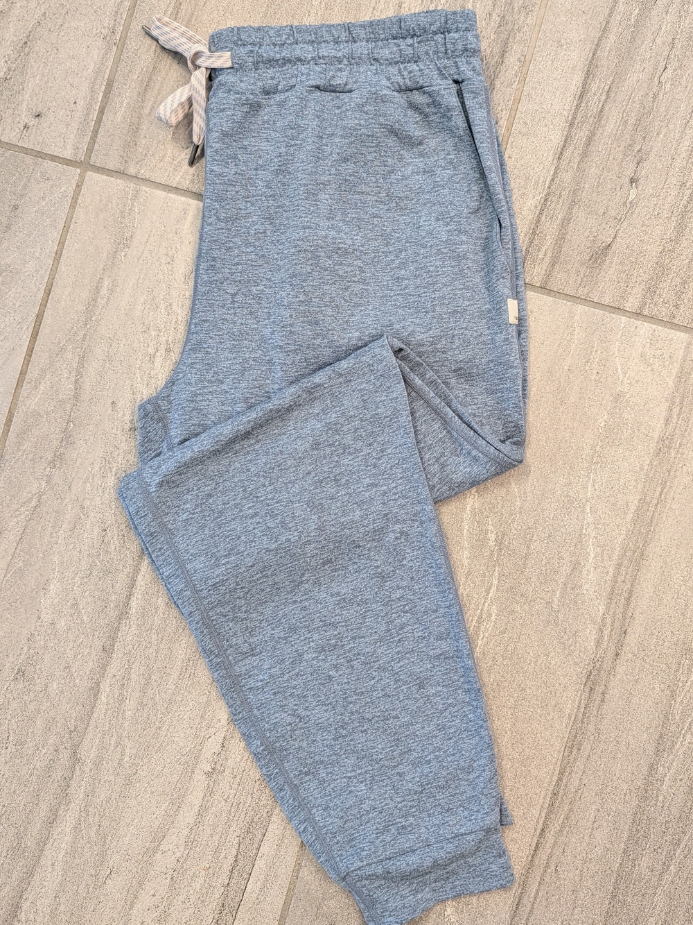 Vuori Performance Joggers--Heathered Blue